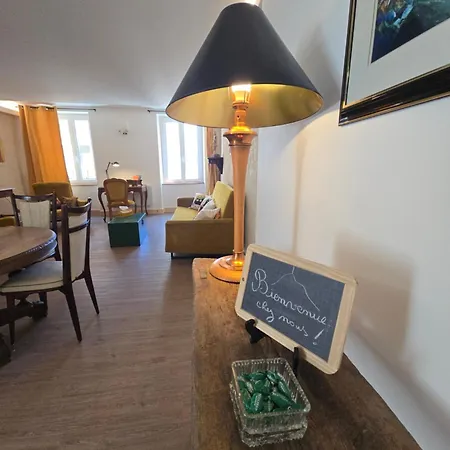 Avec Terrasse Centre Historique Apartment *